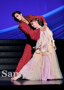 柚香･星風 舞台写真／花組全国ツアー公演『哀しみのコルドバ』『Cool Beast!!』