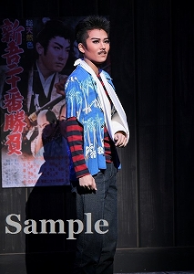 飛龍つかさ 舞台写真／花組KAAT神奈川芸術劇場公演『銀ちゃんの恋』