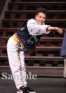 飛龍つかさ 舞台写真／花組KAAT神奈川芸術劇場公演『銀ちゃんの恋』