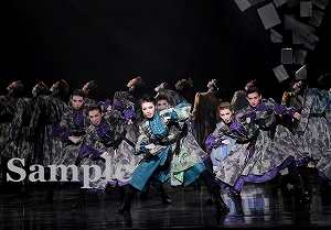 礼　他 舞台写真／星組大劇場公演『柳生忍法帖』『モアー・ダンディズム！』