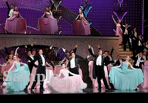 礼　他 舞台写真／星組大劇場公演『柳生忍法帖』『モアー・ダンディズム！』