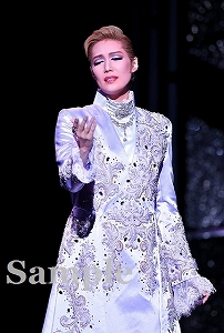 愛月ひかる ポケットスチール／星組大劇場公演『柳生忍法帖』『モアー・ダンディズム！』