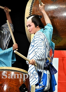 月城かなと 舞台写真／月組博多座公演『川霧の橋』『Dream Chaser―新たな夢へ―』