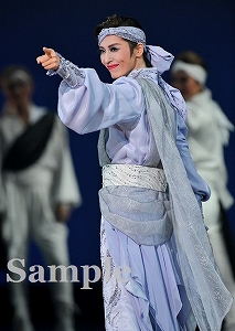 月城かなと 舞台写真／月組博多座公演『川霧の橋』『Dream Chaser―新たな夢へ―』