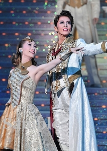 月城･海乃 舞台写真／月組博多座公演『川霧の橋』『Dream Chaser―新たな夢へ―』