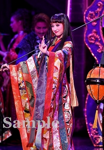 星風まどか 舞台写真／花組大劇場公演『元禄バロックロック』『The Fascination（ザ ファシネイション）!』