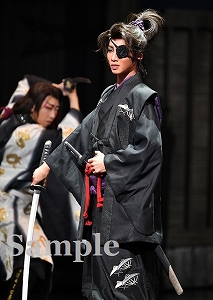 礼真琴 舞台写真／星組東京公演『柳生忍法帖』『モアー・ダンディズム！』