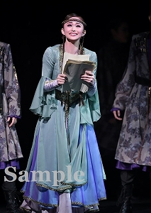 舞空瞳 舞台写真／星組東京公演『柳生忍法帖』『モアー・ダンディズム！』