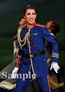 真風涼帆 舞台写真／宙組全国ツアー公演『バロンの末裔』『アクアヴィーテ（aquavitae）!!』