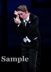 真風涼帆 舞台写真／宙組全国ツアー公演『バロンの末裔』『アクアヴィーテ（aquavitae）!!』