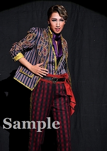 真風涼帆 舞台写真／宙組全国ツアー公演『バロンの末裔』『アクアヴィーテ（aquavitae）!!』