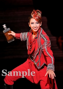 桜木みなと 舞台写真／宙組全国ツアー公演『バロンの末裔』『アクアヴィーテ（aquavitae）!!』