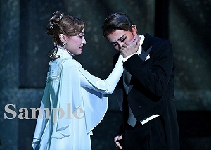 真風･潤 舞台写真／宙組全国ツアー公演『バロンの末裔』『アクアヴィーテ（aquavitae）!!』