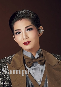 夢奈瑠音 スチール写真／月組公演『今夜、ロマンス劇場で』『FULL SWING！』