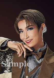 朝霧真 スチール写真／月組公演『今夜、ロマンス劇場で』『FULL SWING！』