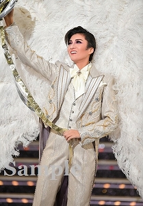 鳳月杏 舞台写真／月組大劇場公演『今夜、ロマンス劇場で』『FULL SWING！』