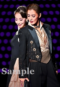 月城・海乃 舞台写真／月組大劇場公演『今夜、ロマンス劇場で』『FULL SWING！』