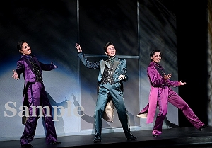 鳳月・暁・風間 舞台写真／月組大劇場公演『今夜、ロマンス劇場で』『FULL SWING！』