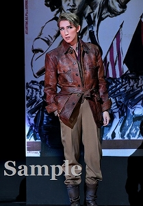 真風涼帆 舞台写真／宙組大劇場公演『NEVER SAY GOODBYE』