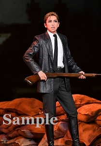 桜木みなと 舞台写真／宙組大劇場公演『NEVER SAY GOODBYE』