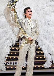 鳳月杏 舞台写真／月組東京公演『今夜、ロマンス劇場で』『FULL SWING！』