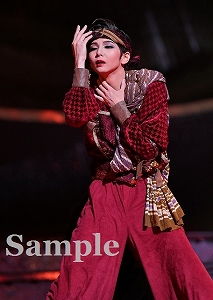 夢奈瑠音 舞台写真／月組東京公演『今夜、ロマンス劇場で』『FULL SWING！』