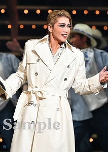 礼真琴 舞台写真／星組御園座公演『王家に捧ぐ歌』