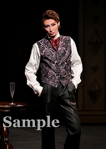 瀬央ゆりあ 舞台写真／星組KAAT神奈川芸術劇場公演『ザ・ジェントル・ライアー～英国的、紳士と淑女のゲーム～』