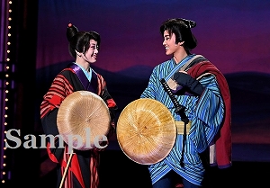 彩風・朝月 舞台写真／雪組大劇場公演『夢介千両みやげ』『Sensational!』