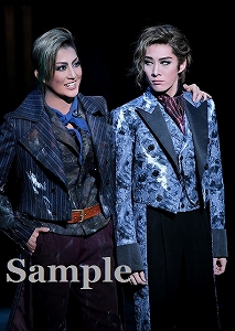 永久輝・聖乃 舞台写真／花組梅田芸術劇場シアター・ドラマシティ公演『冬霞の巴里』