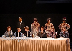 永久輝　他 舞台写真／花組梅田芸術劇場シアター・ドラマシティ公演『冬霞の巴里』