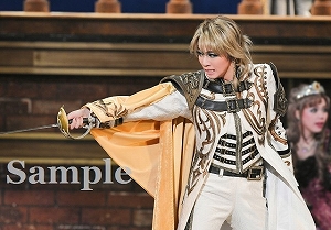 礼真琴 舞台写真／星組大劇場公演『めぐり会いは再び next generation―真夜中の依頼人―』『Gran Cantante!!』