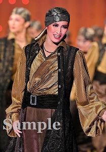 瀬央ゆりあ 舞台写真／星組大劇場公演『めぐり会いは再び next generation―真夜中の依頼人―』『Gran Cantante!!』