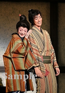 縣・華純 舞台写真／雪組新人公演『夢介千両みやげ』