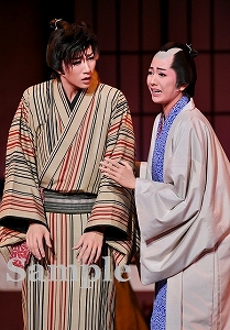 縣・華世 舞台写真／雪組新人公演『夢介千両みやげ』