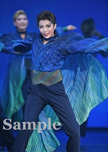 綾凰華 舞台写真／雪組東京公演『夢介千両みやげ』『Sensational!』