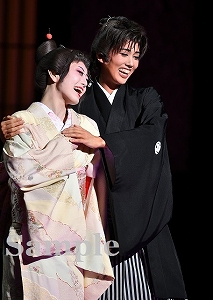 彩風・朝月 舞台写真／雪組東京公演『夢介千両みやげ』『Sensational!』