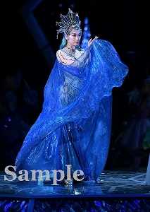 海乃美月 舞台写真／月組舞浜アンフィシアター公演『Rain on