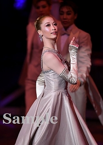 海乃美月 舞台写真／月組舞浜アンフィシアター公演『Rain on Neptune』