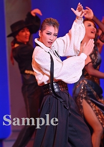 礼真琴 舞台写真／星組東京公演『めぐり会いは再び next generation―真夜中の依頼人―』『Gran Cantante!!』