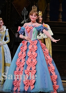 舞空瞳 舞台写真／星組東京公演『めぐり会いは再び next generation―真夜中の依頼人―』『Gran Cantante!!』