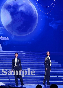 真風・芹香 舞台写真／宙組東京ガーデンシアター公演『FLY WITH ME』