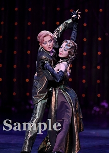 彩風・朝月 舞台写真／雪組梅田芸術劇場メインホール公演『ODYSSEY―The Age of Discovery―』