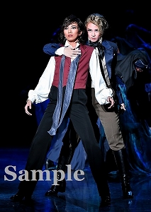 極美・天飛 舞台写真／星組宝塚バウホール公演『ベアタ・ベアトリクス』