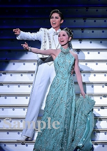 彩風・朝月 舞台写真／「朝月希和サヨナラショー」