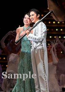 彩風・朝月 舞台写真／「朝月希和サヨナラショー」