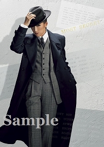 真風涼帆 2Lスチール／宙組東京建物 Brillia HALL、梅田芸術劇場メインホール公演『Hotel Svizra House ホテル スヴィッツラ ハウス』