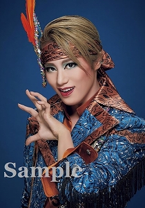 天飛華音 スチール写真／星組公演『ディミトリ～曙光に散る、紫の花～』『JAGUAR BEAT―ジャガービート―』