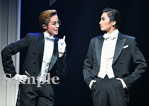 鳳月・蓮 舞台写真／月組KAAT神奈川芸術劇場公演『ELPIDIO』