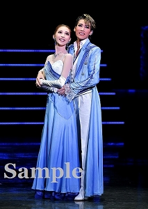 鷹翔・山吹 舞台写真／宙組宝塚バウホール公演『夢現の先に』